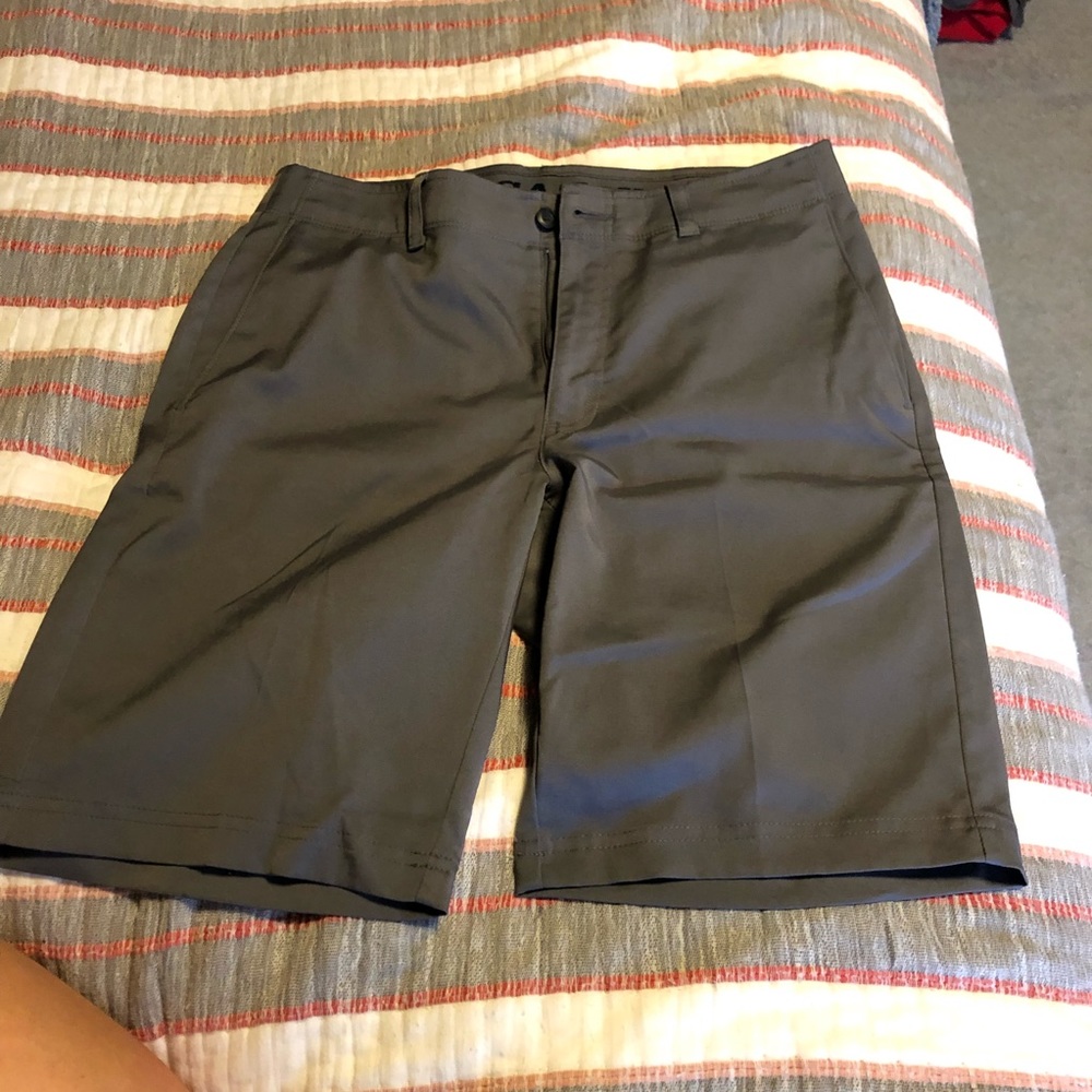 PGA tour grey golf shorts